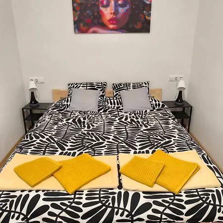 Patricia Apartment *
